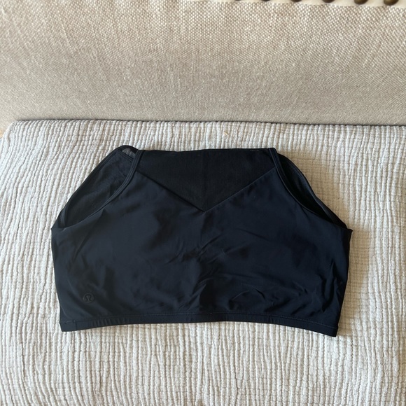 Lululemon sports bra - Picture 2 of 2